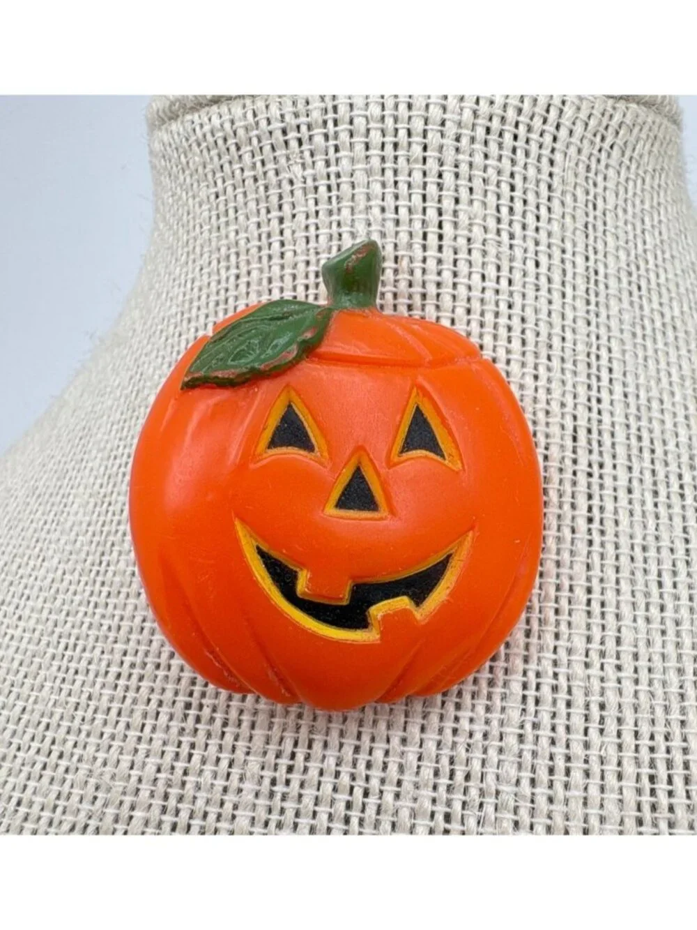 Halloween Pumpkin Pin Smiling Jack-O-Lantern Brooch Hallmark Orange Fall